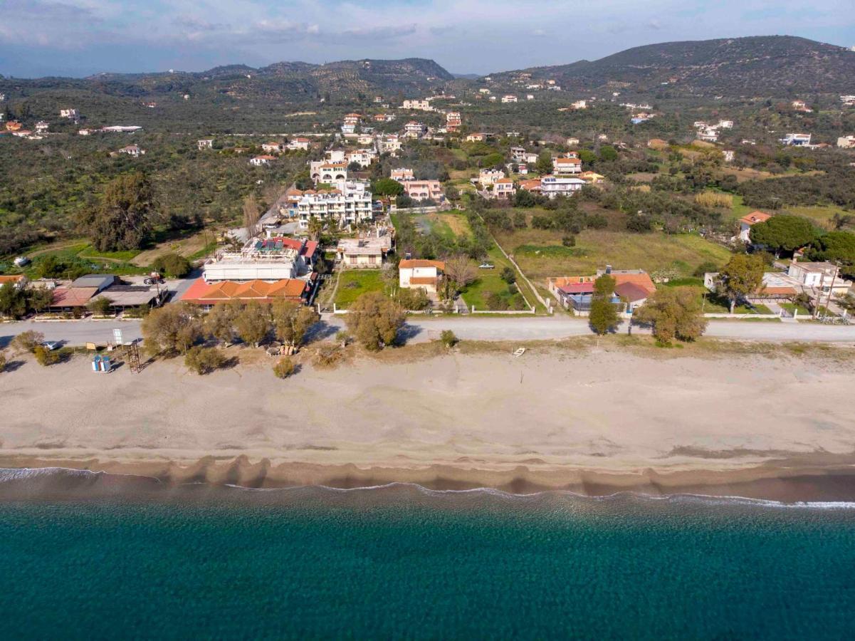 Laconian Collection Mavrovouni Beach House Gíthio Kültér fotó